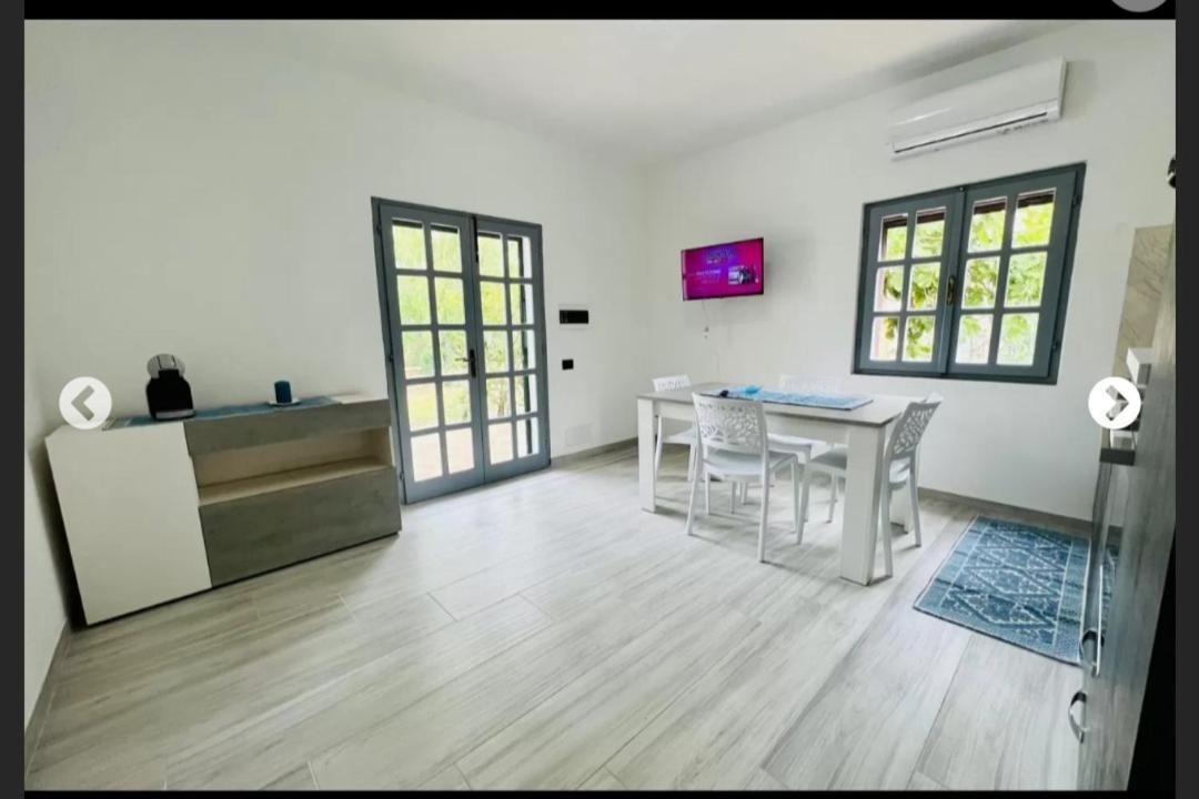 Villetta Cala D'Ambra San Teodoro  Eksteriør bilde