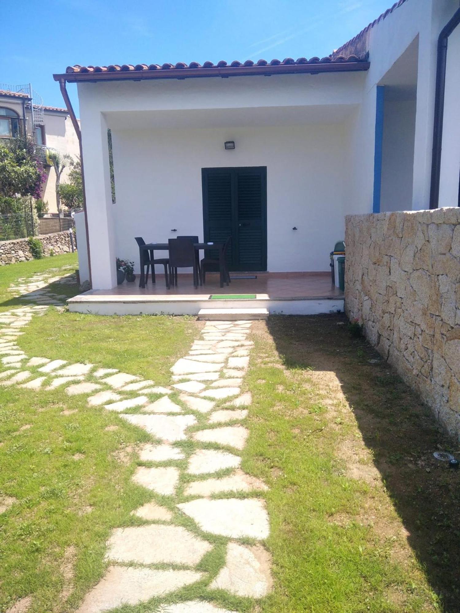 Villetta Cala D'Ambra San Teodoro  Eksteriør bilde